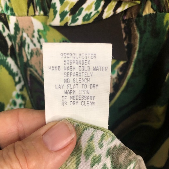 Rabbit, Rabbit, Rabbit Designs Sleeveless Dress Scoop Neckline Front Pockets - Picture 7 of 8